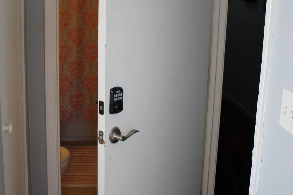 Photo of Bedroom in Morgan Park