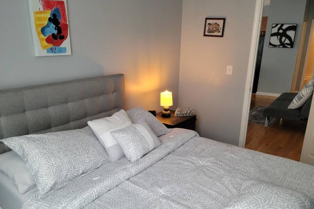 Photo of Bedroom in Morgan Park