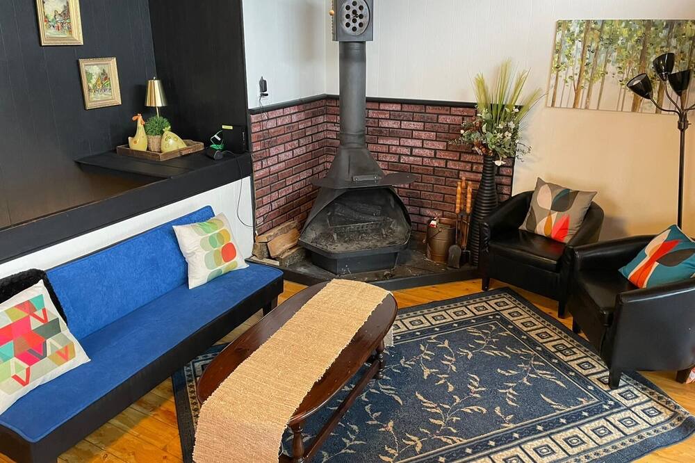 Photo of Livingroom in Putnam