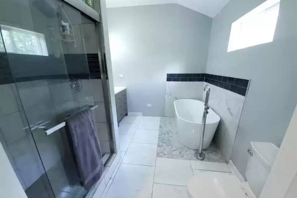 Photo of Bathroom in Fox Valley