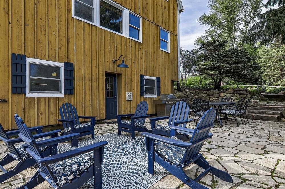 Photo of Patio Balcony in McHenry
