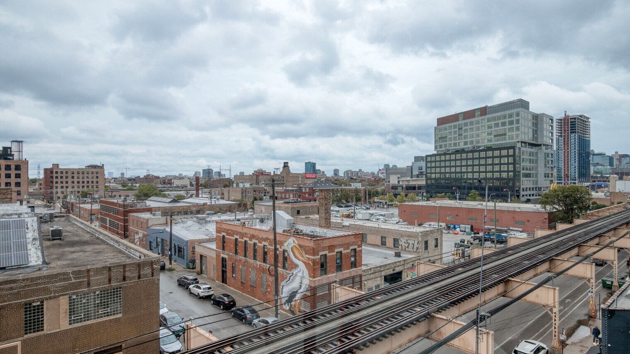 Photo of Others in Near West Side