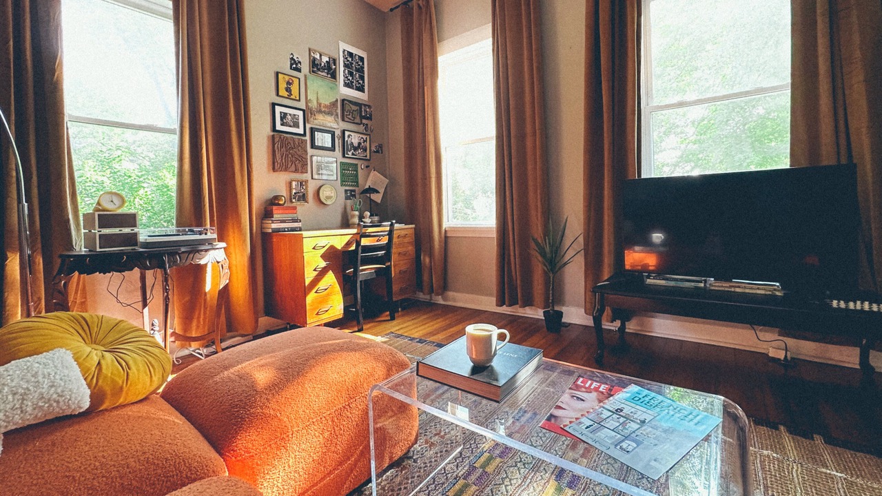 Photo of Livingroom in Petersburg