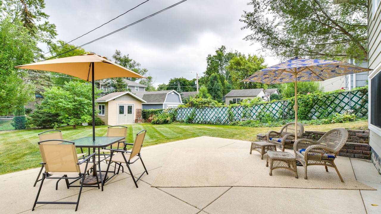 Photo of Outdoor in Glen Ellyn
