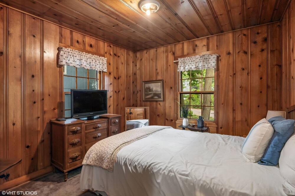 Photo of Bedroom in Antioch