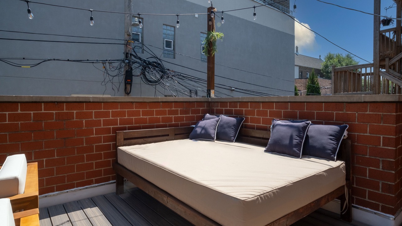 Photo of Outdoor in Bucktown