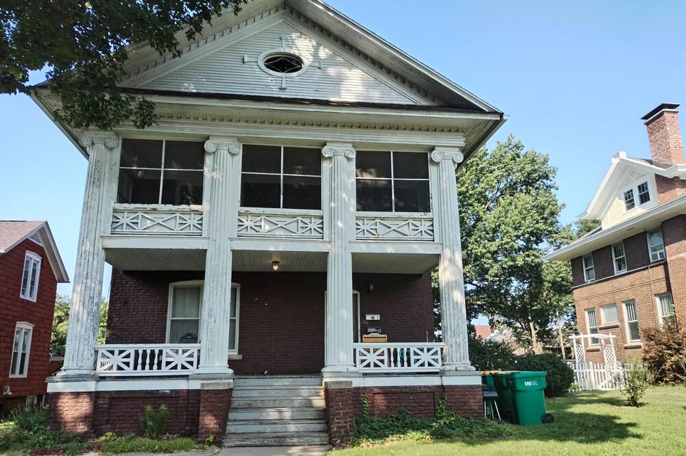 Photo of Outdoor in Galesburg