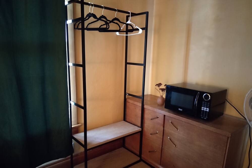 Photo of Bedroom in Galesburg
