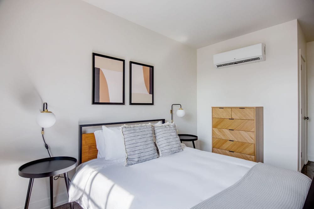 Photo of Bedroom in Uptown