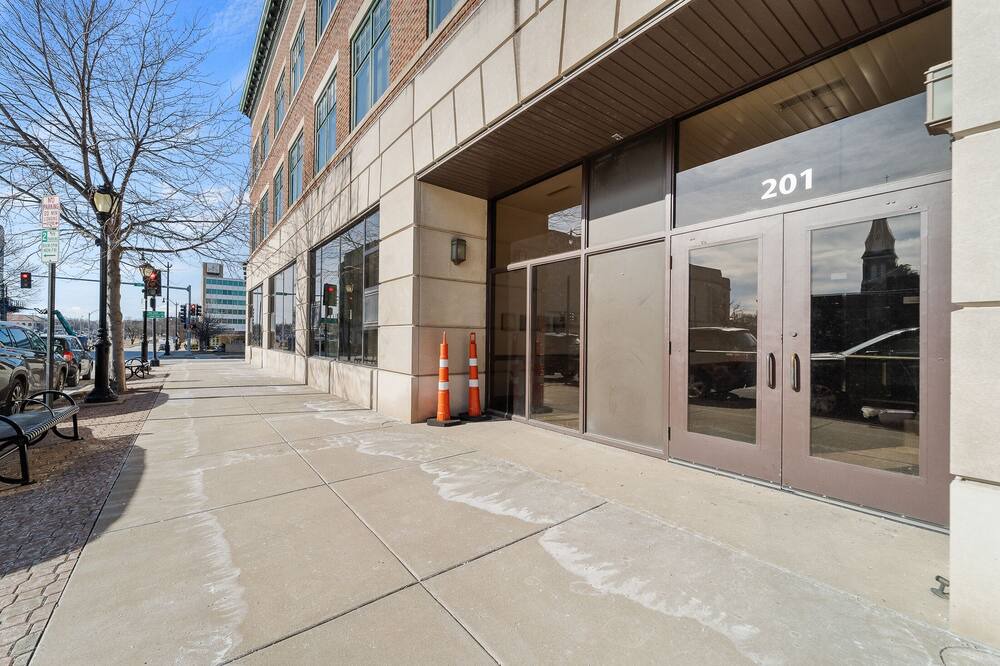 Photo of Outdoor in Downtown Springfield
