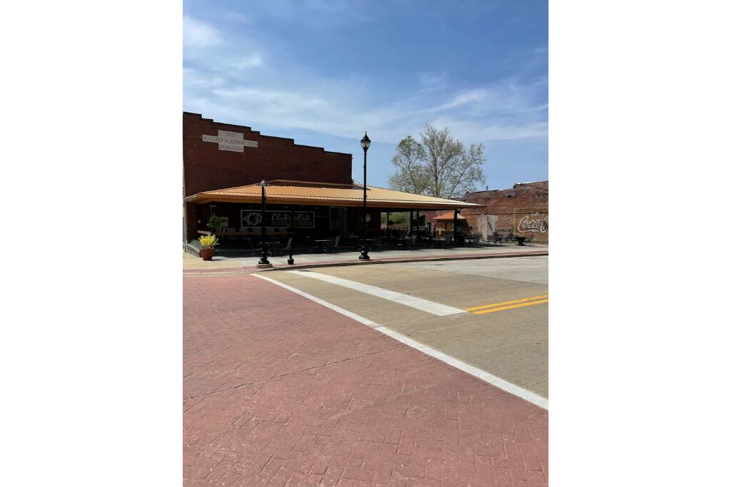 Photo of Outdoor in Vandalia