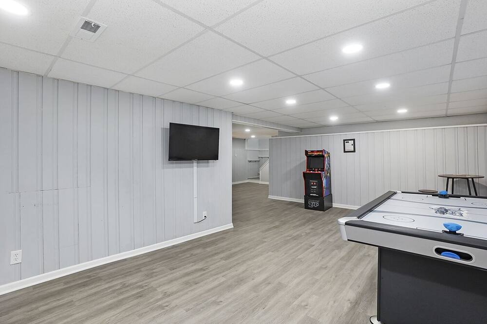 Photo of Bedroom in Homewood