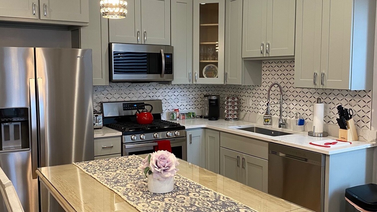 Photo of Kitchen in Lakeview