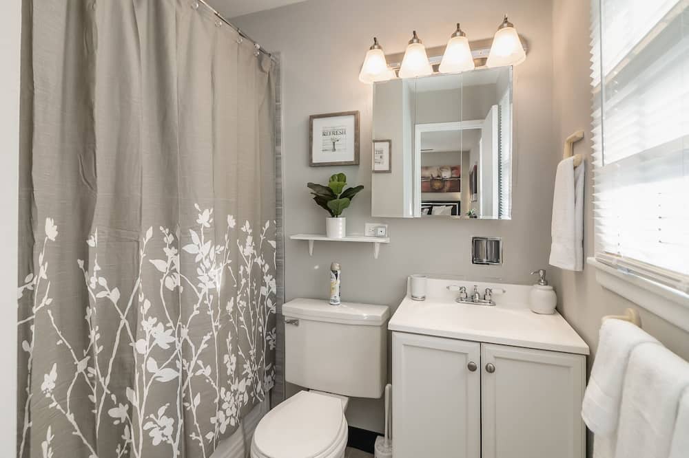Photo of Bathroom in Orland Park