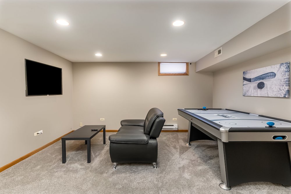 Photo of Bedroom in Itasca