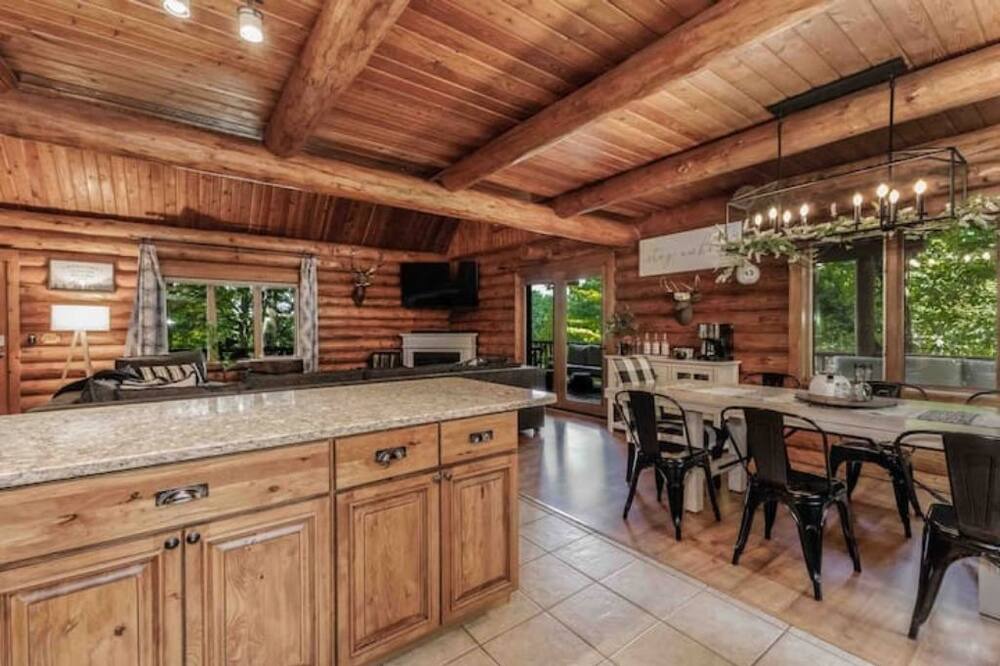 Photo of Kitchen in Lawndale