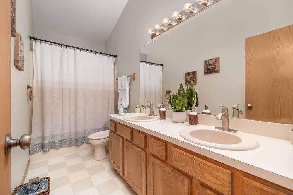 Photo of Bathroom in Joliet