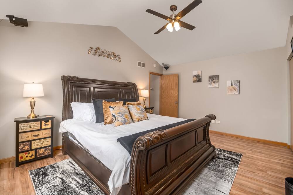 Photo of Bedroom in Joliet