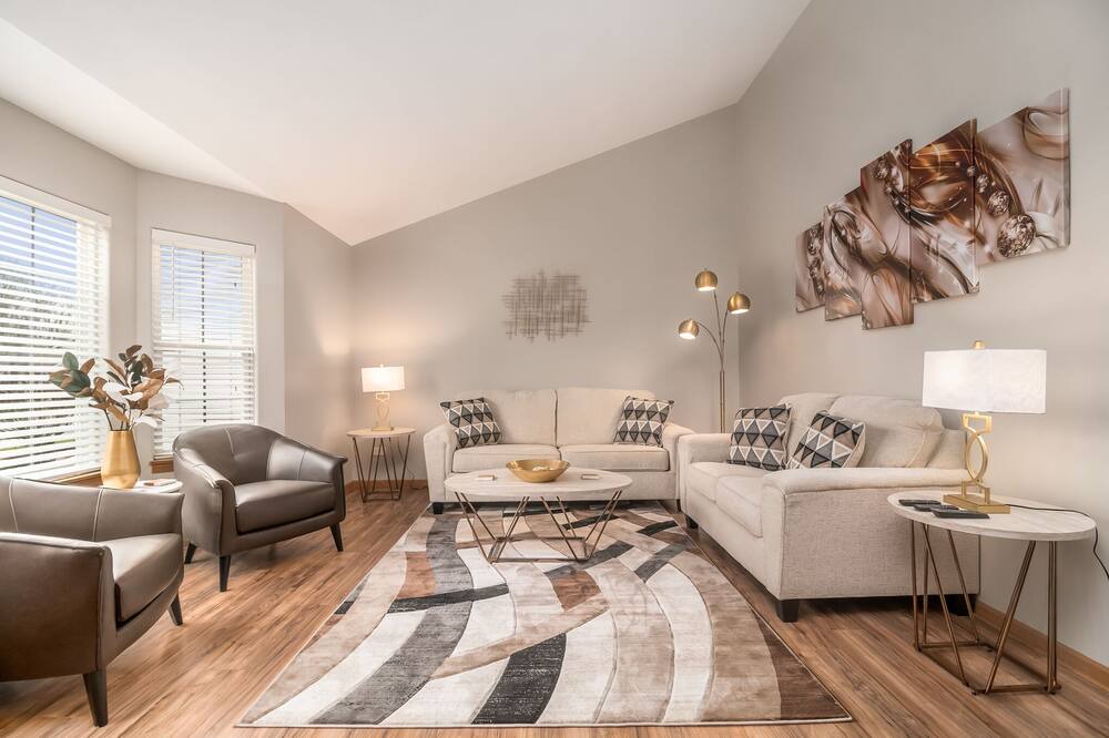 Photo of Livingroom in Joliet