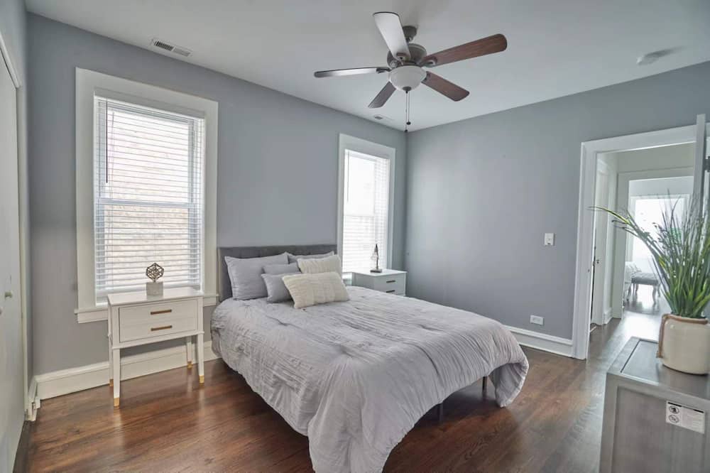 Photo of Bedroom in Ravenswood