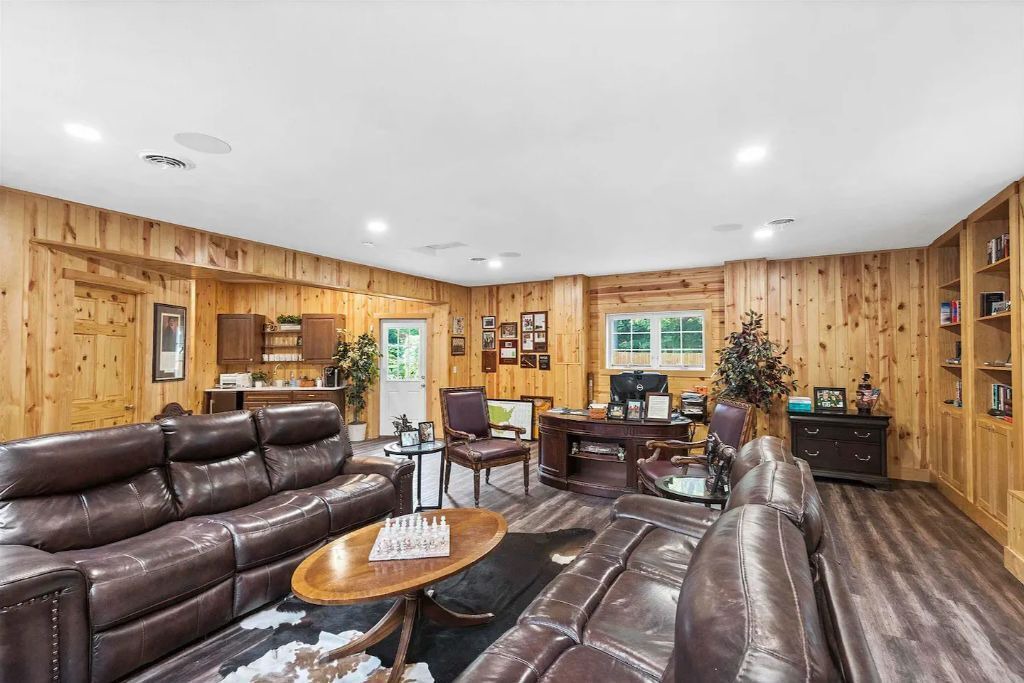 Photo of Livingroom in Rockford