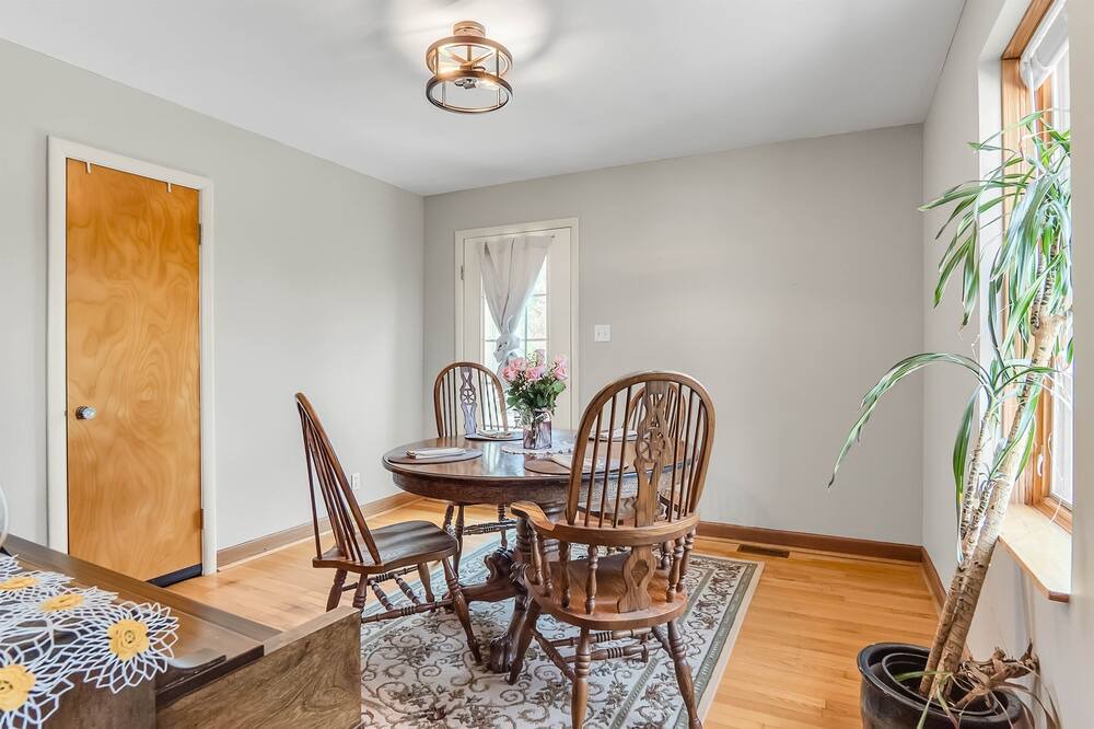 Photo of Livingroom in Downers Grove