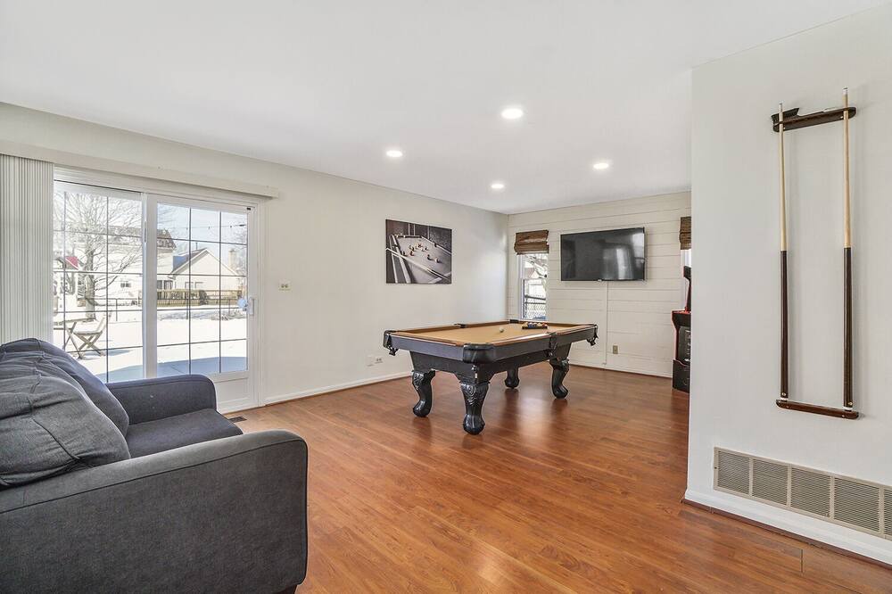 Photo of Bedroom in Carol Stream