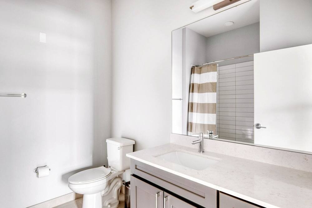 Photo of Bathroom in Arlington Heights