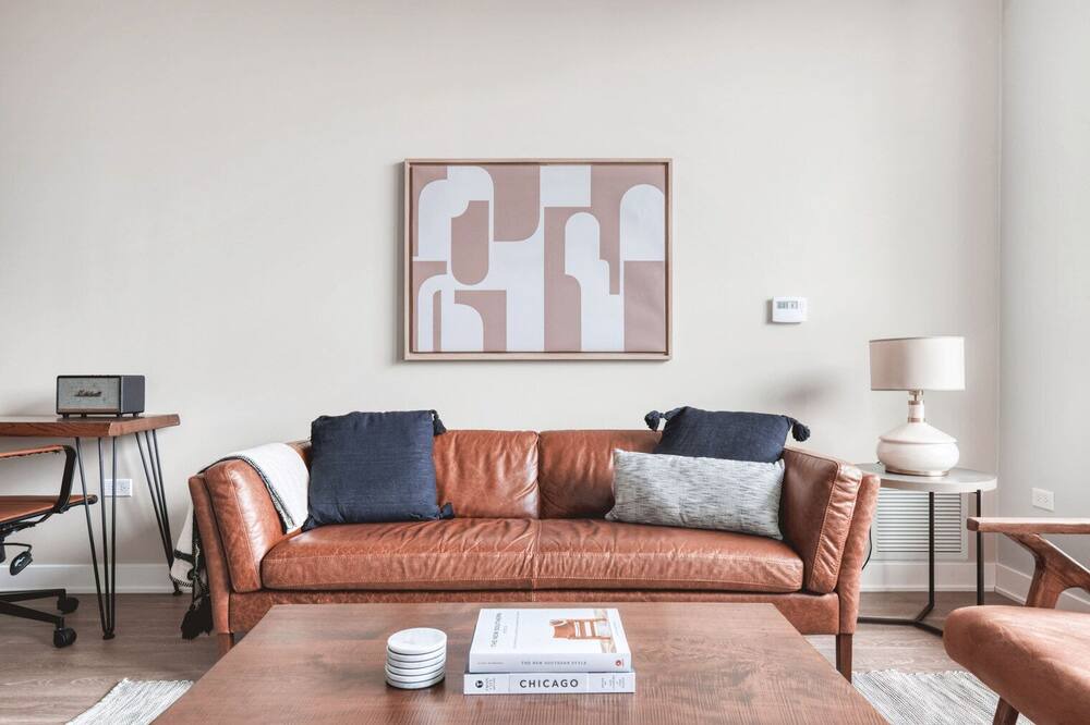 Photo of Livingroom in Arlington Heights