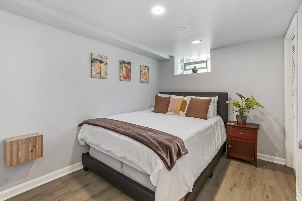 Photo of Bedroom in Forestview