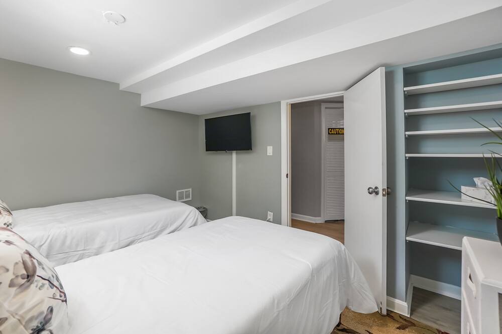 Photo of Bedroom in Forestview