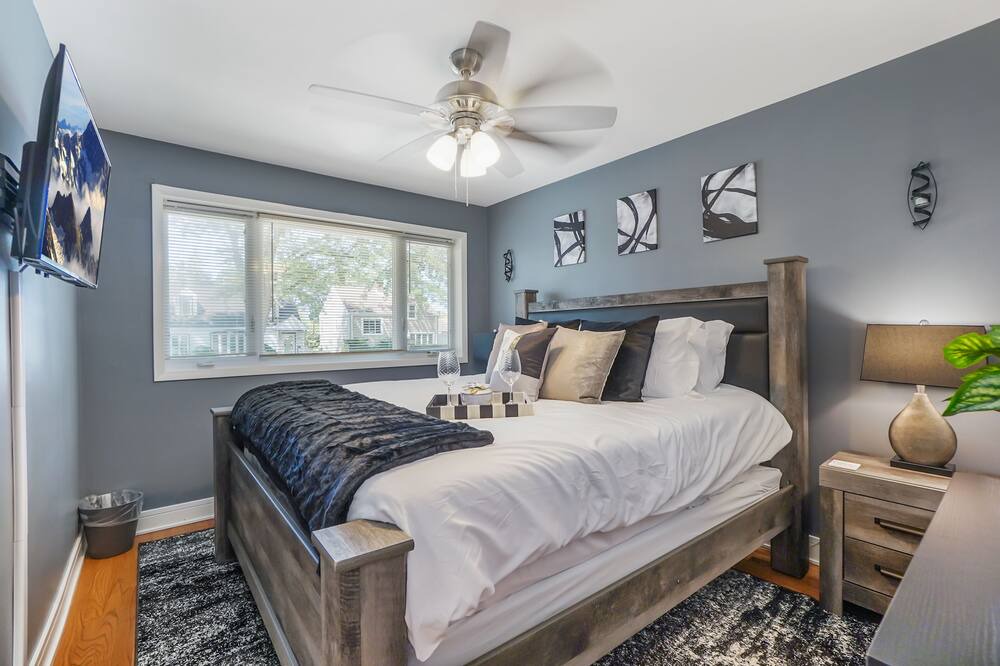 Photo of Bedroom in Forestview