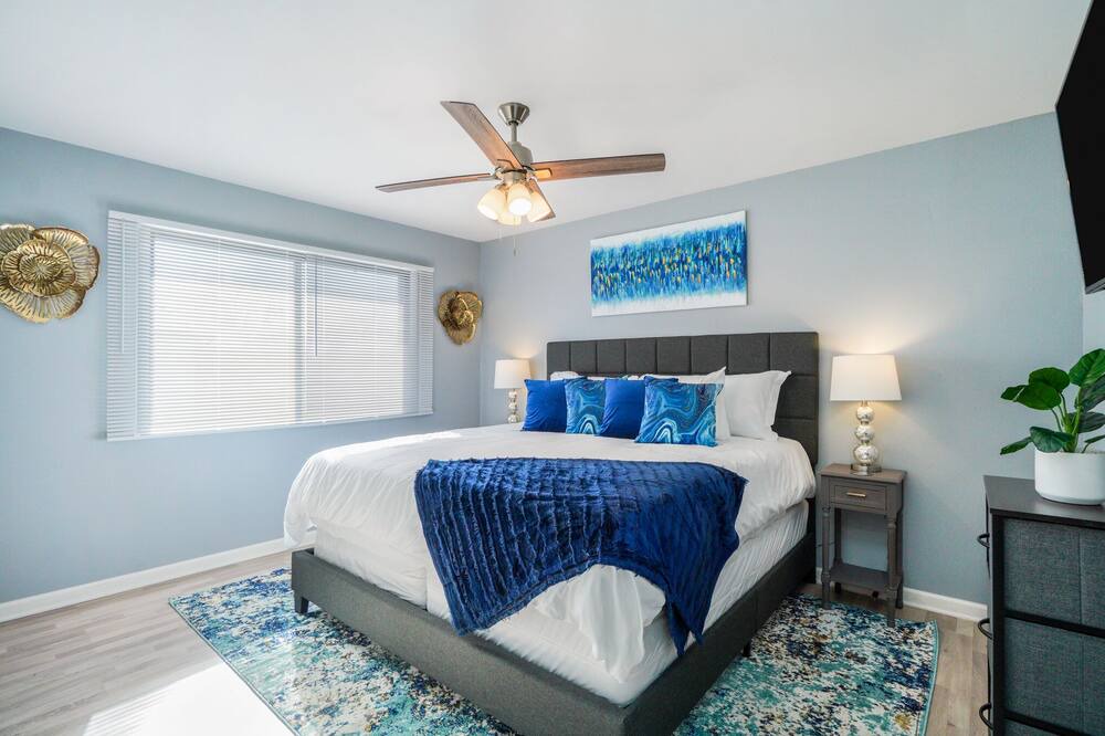 Photo of Bedroom in Bloomingdale
