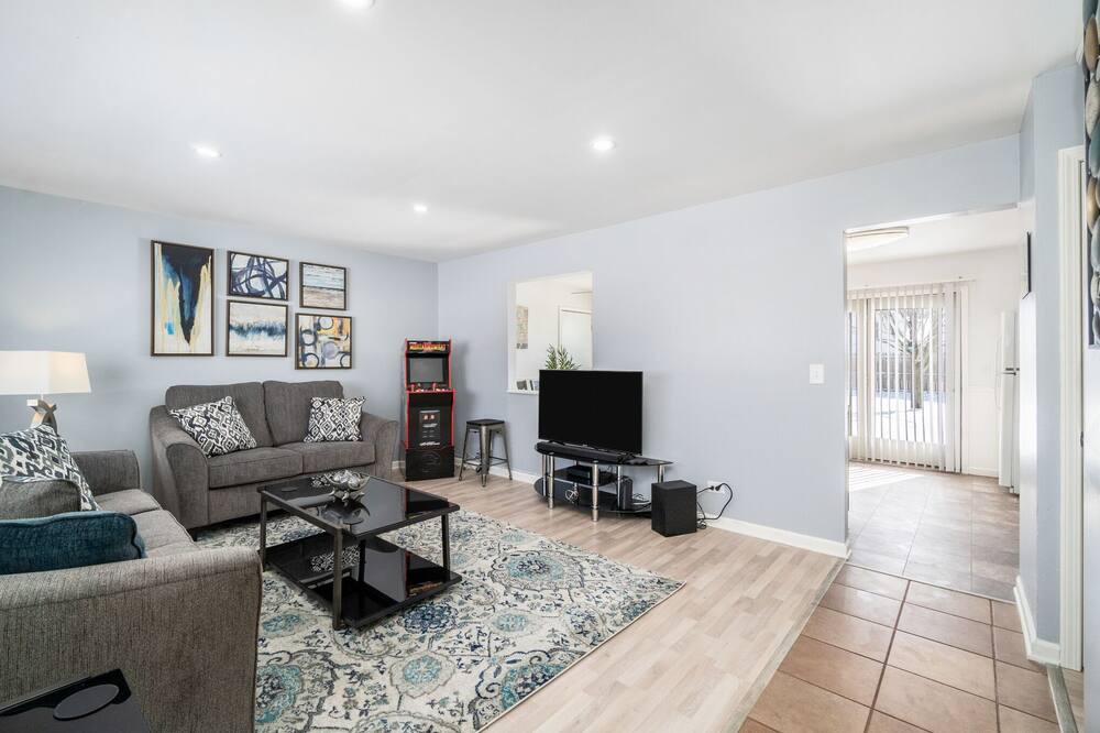 Photo of Livingroom in Bloomingdale
