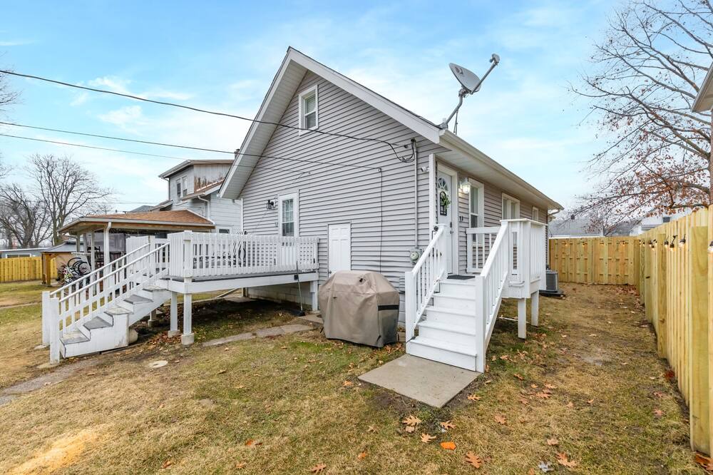Photo of Outdoor in Moline