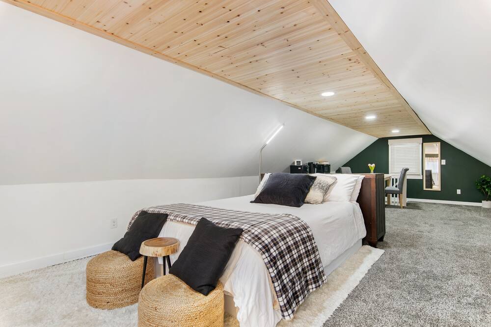 Photo of Bedroom in Moline