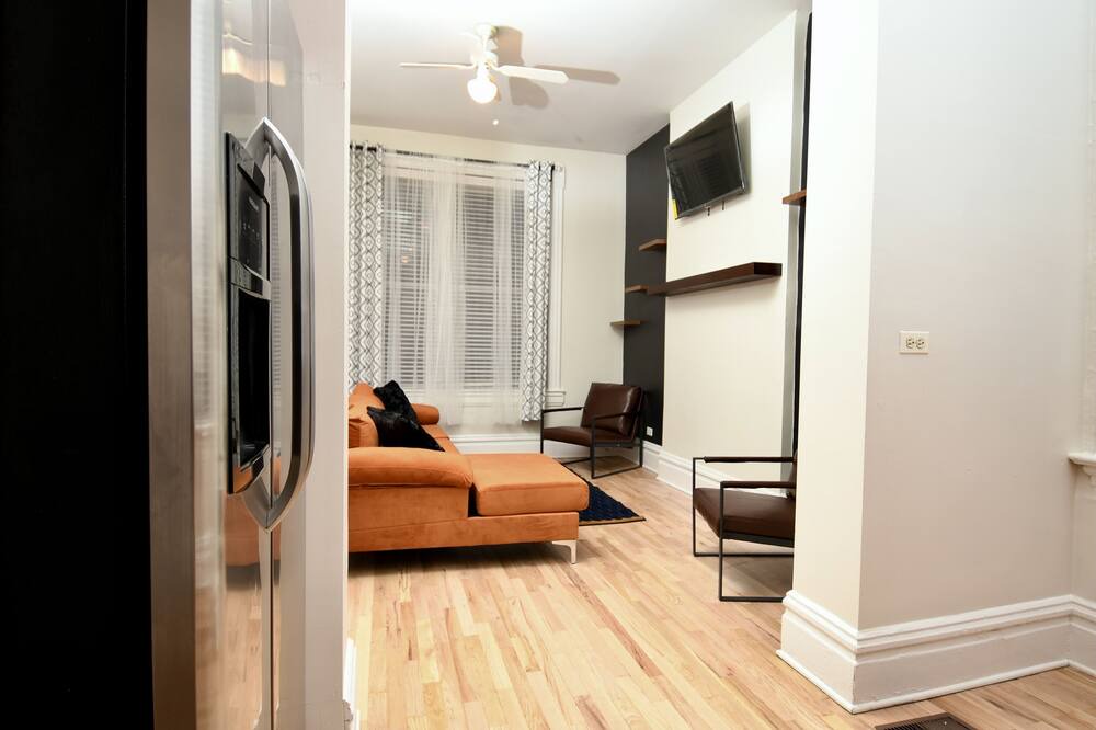 Photo of Bedroom in West Town
