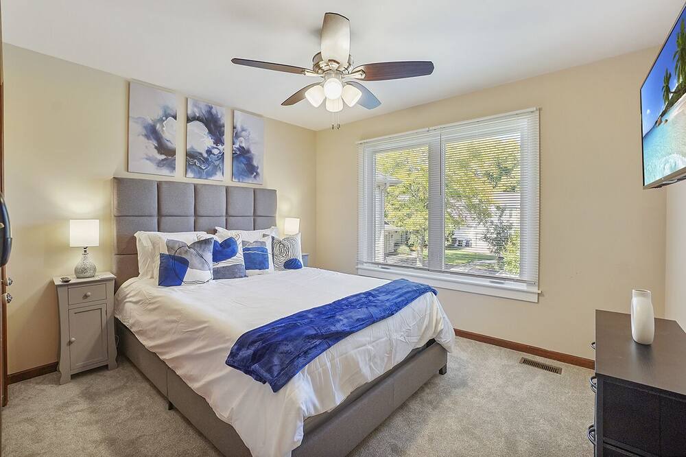 Photo of Bedroom in Naperville