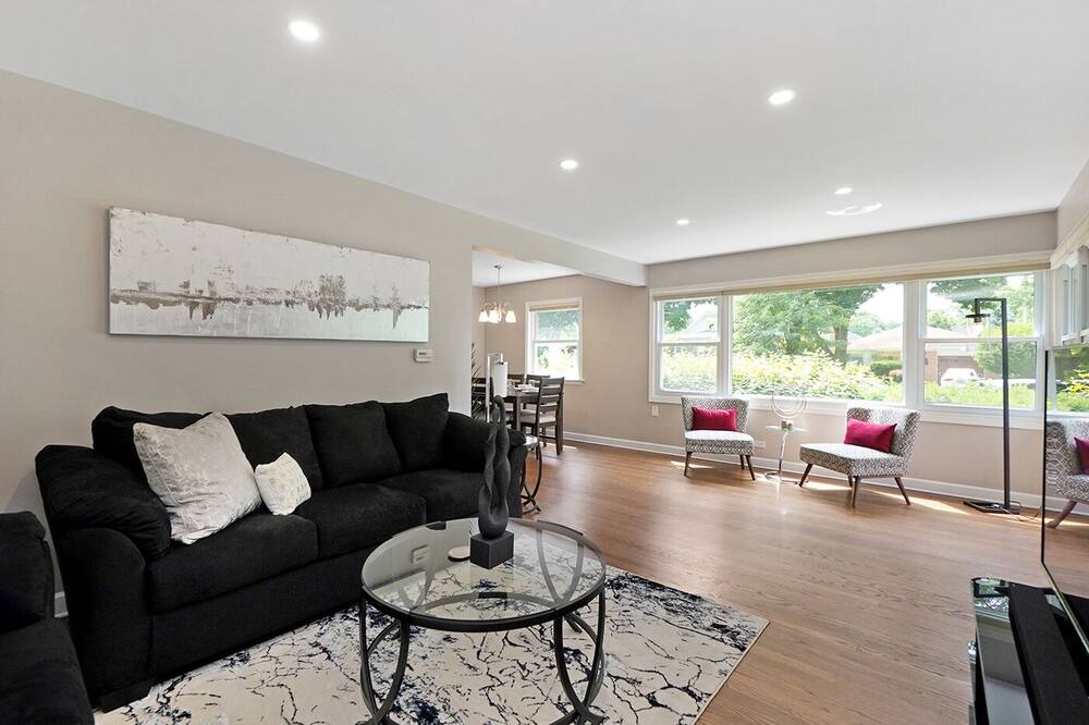 Photo of Livingroom in Arlington Heights