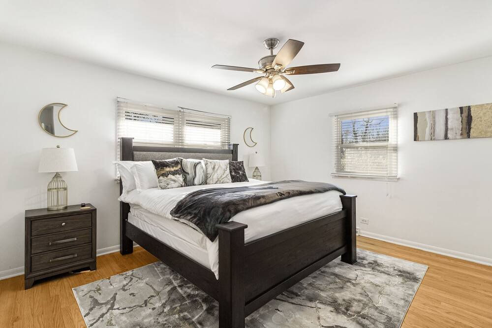 Photo of Bedroom in Wheaton