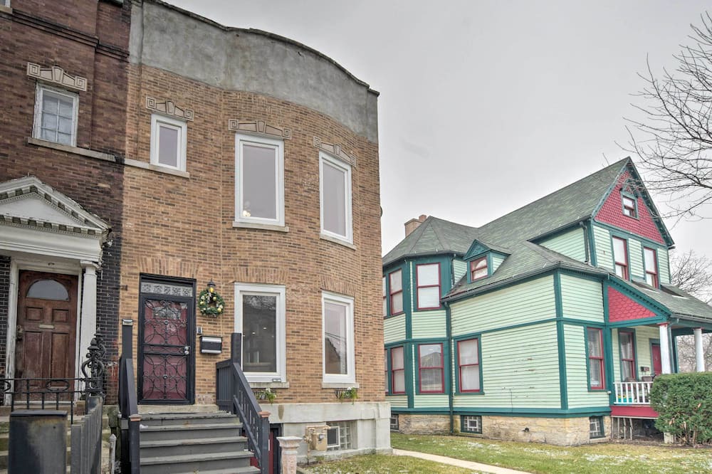 Photo of Outdoor in North Kenwood