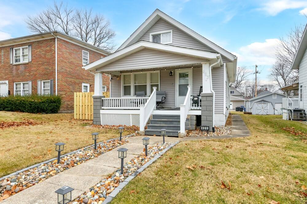 Photo of Outdoor in Moline