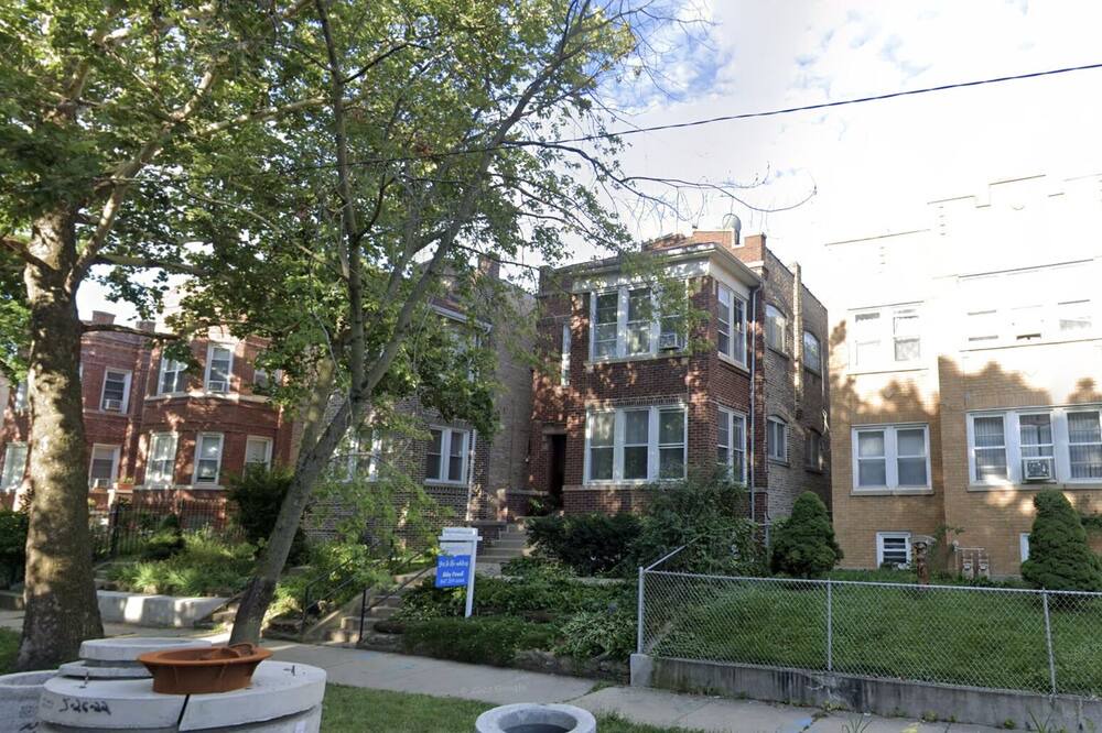 Photo of Outdoor in Albany Park