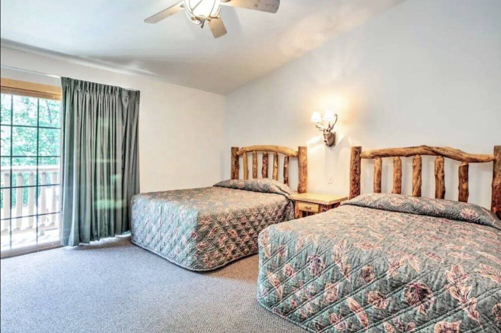 Photo of Bedroom in Oglesby