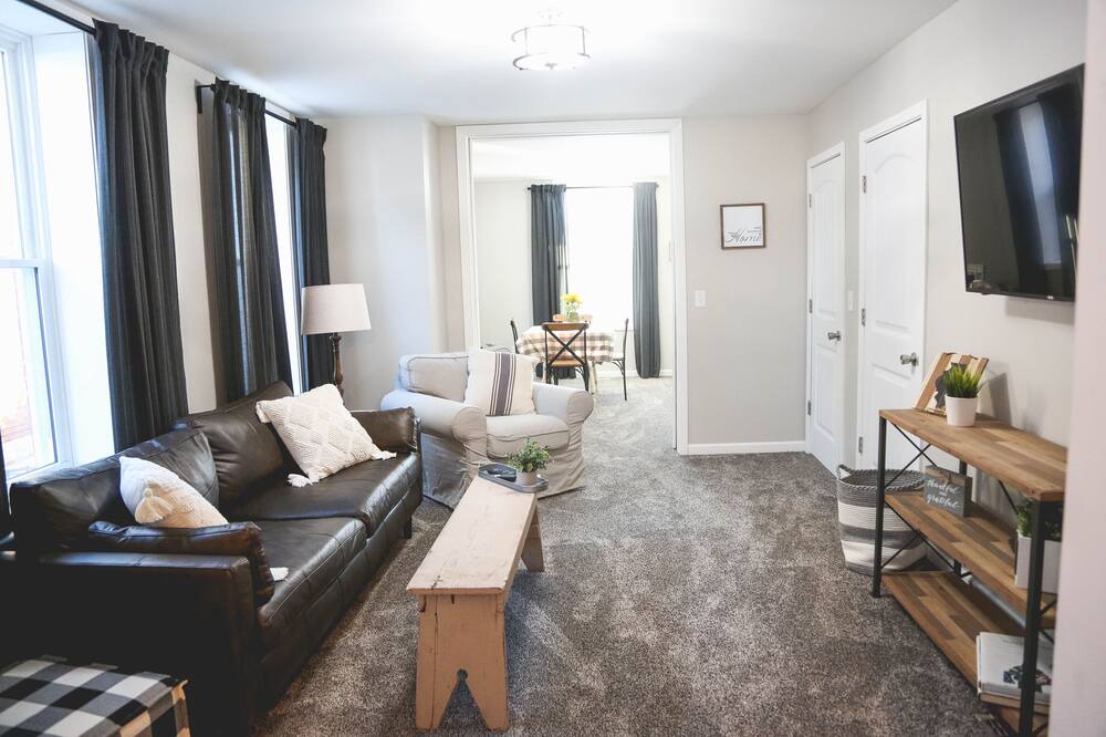 Photo of Bedroom in Quincy
