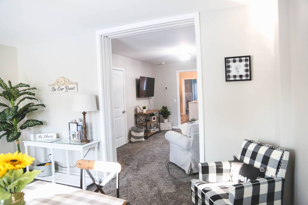 Photo of Bedroom in Quincy