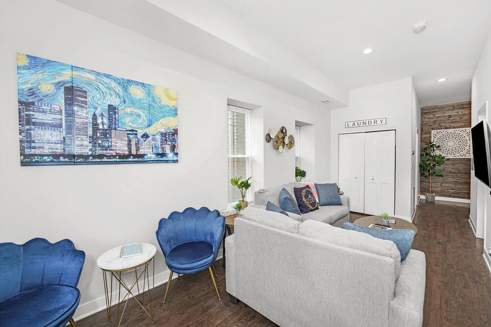 Photo of Bedroom in Lower West Side