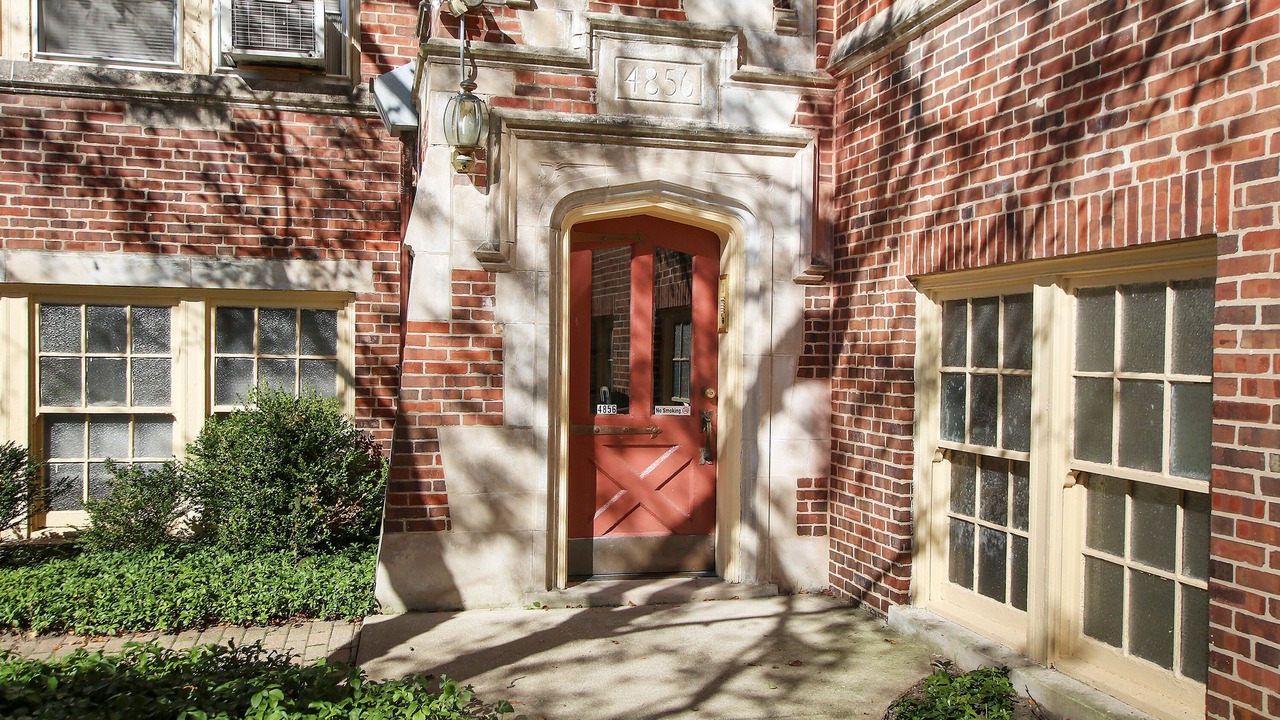 Photo of Outdoor in Skokie