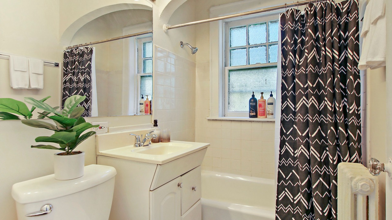 Photo of Bathroom in Skokie