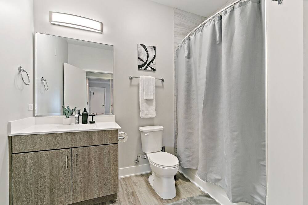 Photo of Bathroom in Warrenville